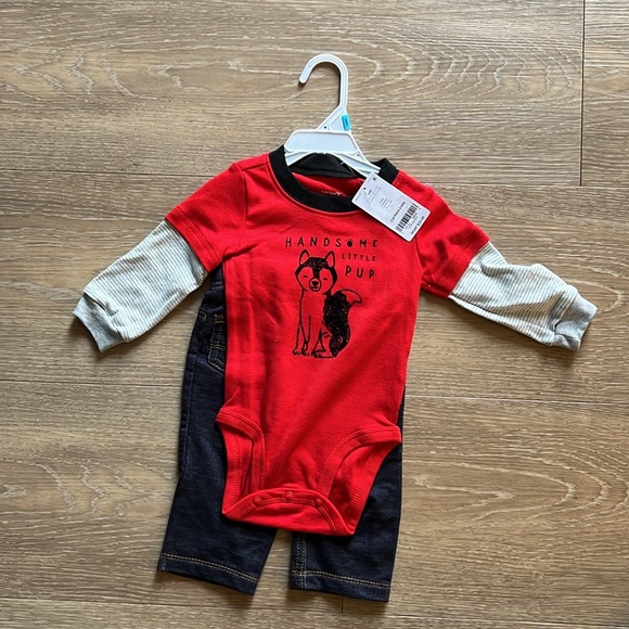 NWT Carters Outfits - Picture 6 of 7